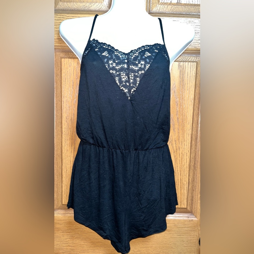 Victoria's Secret Black Lace-Trim Tank Top Romper Size Small